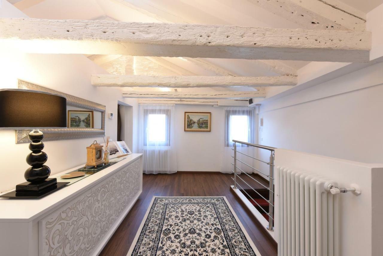 Sweet Apartment Frari Venesia Bagian luar foto